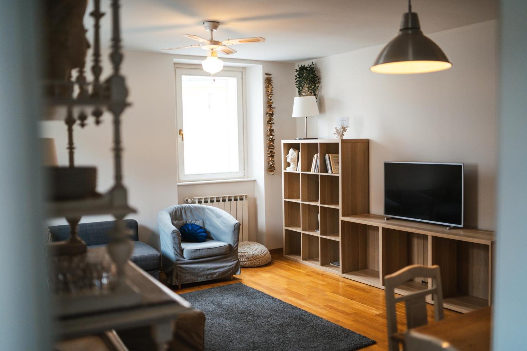 Hurban Apartments Muggia Bagian luar foto